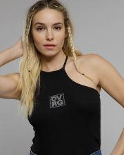 BLACK WOMEN'S SLEEVLES TOP