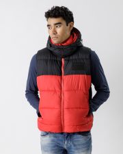 RED MEN'S SHORT VEST