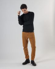 BLACK MEN'S KNITTED SWEATER