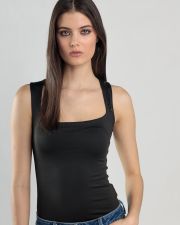 BLACK WOMEN'S TOP