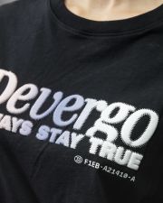 BLACK WOMEN'S SHORT SLEEVE T-SHIRT