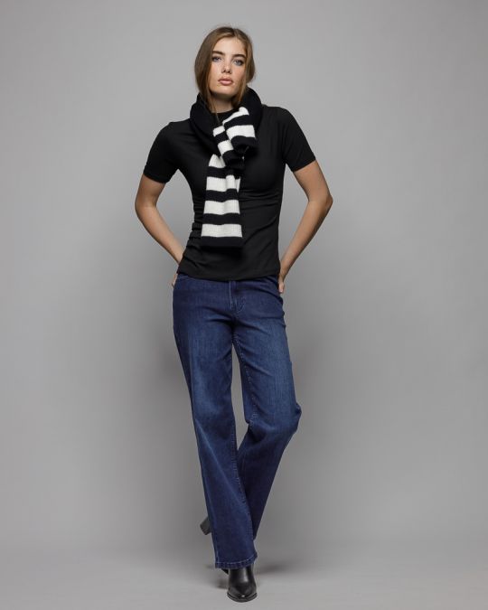 BLACK WOMEN'S SHORT SLEEVE T-SHIRT 2D25FW4527SS0105