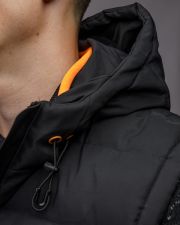 BLACK MEN'S HOODED VEST