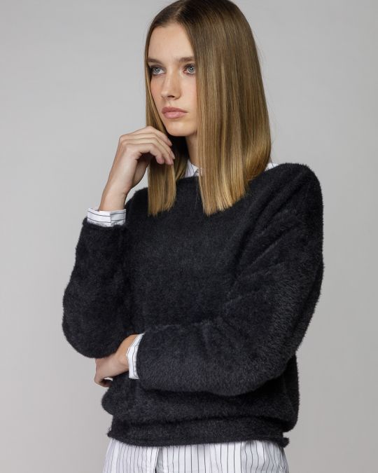 BLACK WOMEN'S FUZZY KNITTED SWEATER 2D25FW6532LS1101