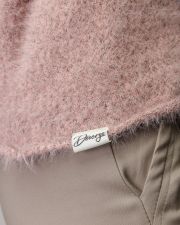 MULTICOLOR WOMEN'S FUZZY KNITTED SWEATER