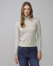 GOLD WOMEN'S KNITTED TURTLENECK SWEATER