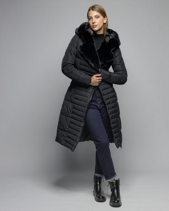 BLACK WOMEN'S LONG FUR COAT 2D25FW3572KA1600