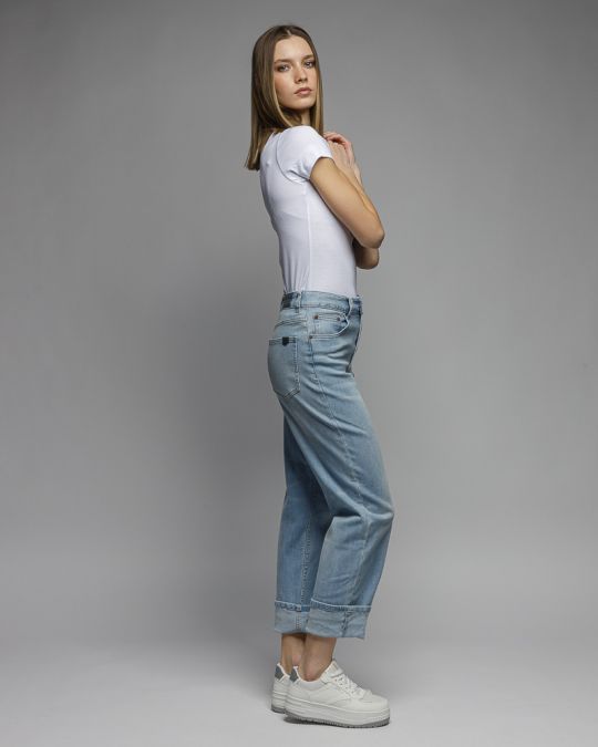 WHITE WOMEN'S SHORT SLEEVE T-SHIRT 2D26SS4521SS3305