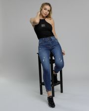 BLACK WOMEN'S SLEEVLES TOP