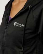 BLACK WOMEN'S ZIP-UP TOP