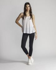 WHITE WOMEN'S TOP
