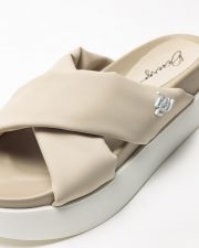 BEIGE WOMEN'S SLIDES - TRIXIE