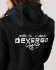 BLACK WOMEN'S SWEATSHIRT