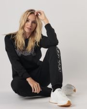 BLACK WOMEN'S SWEATSHIRT