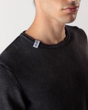 BLUE MEN'S KNITTED SWEATER