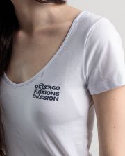 WHITE WOMEN'S T-SHIRT