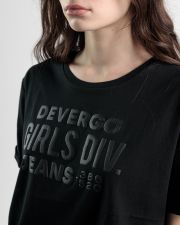 BLACK WOMEN'S T-SHIRT