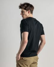 BLACK MEN'S T-SHIRT