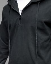 BLACK MEN'S HOODED SWEATER