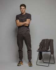 BROWN MEN'S SHORT SLEEVE T-SHIRT