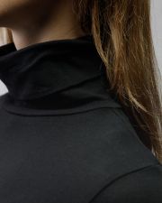 BLACK WOMEN'S LONG SLEEVE TURTLENECK T-SHIRT