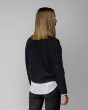 BLACK WOMEN'S FUZZY KNITTED SWEATER