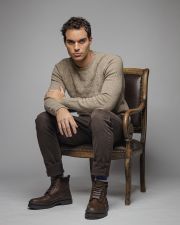 BEIGE MEN'S KNITTED SWEATER