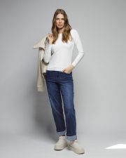 WHITE WOMEN'S KNITTED SWEATER