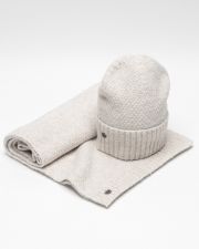 WHITE WOMEN'S KNITTED BEANIE