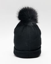 BLACK WOMEN'S KNITTED BEANIE