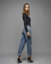 BLACK WOMEN'S LONG SLEEVE T-SHIRT