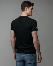 BLACK MEN'S SHORT SLEEVE T-SHIRT