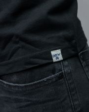 BLACK MEN'S SHORT SLEEVE T-SHIRT