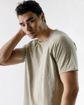 BEIGE MEN'S ROUNDNECK T-SHIRT 1D23SS4061SS3806