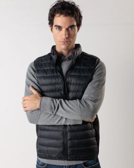 BLACK MEN'S VEST 1D24FW7005SL1600